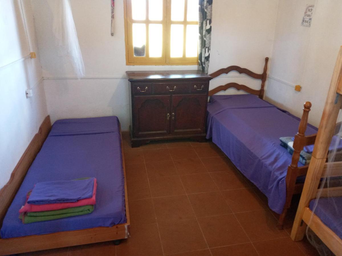 לה פדררה Hostal Rural Cerca Del Cabo מראה חיצוני תמונה